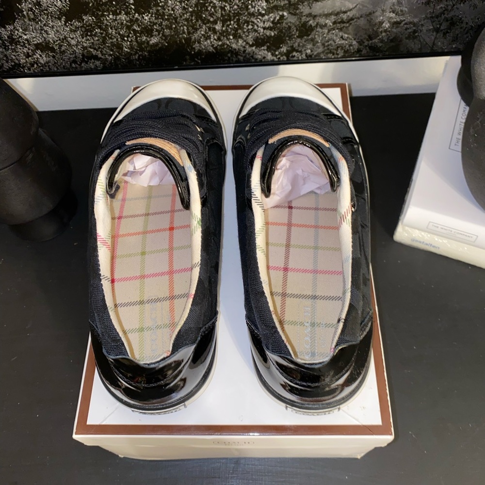 Coach Shoes Size 7.5 - Picture 6 of 6